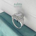 Emerald Cut Wedding Ring